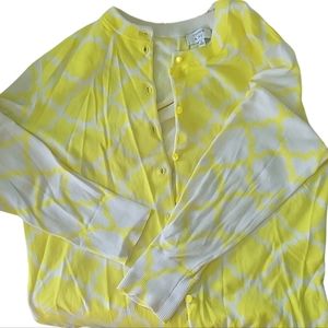 Crown & Ivy size S cardigan yellow-green